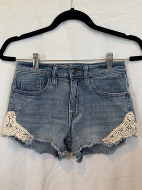 Mossimo Supply Co. Light Blue Denim Shorts with Cream Crochet Trim